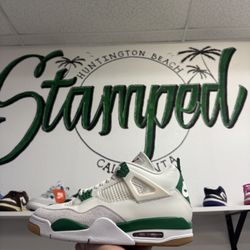 Jordan 4 SB Pine Green