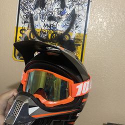 Dirtbike Helmet W Goggles 