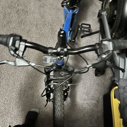 Schwinn Mountain Bike 