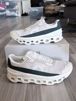 Women's On Cloudmonster Void Shoes - Ivory Pearl - Size 9, 9.5