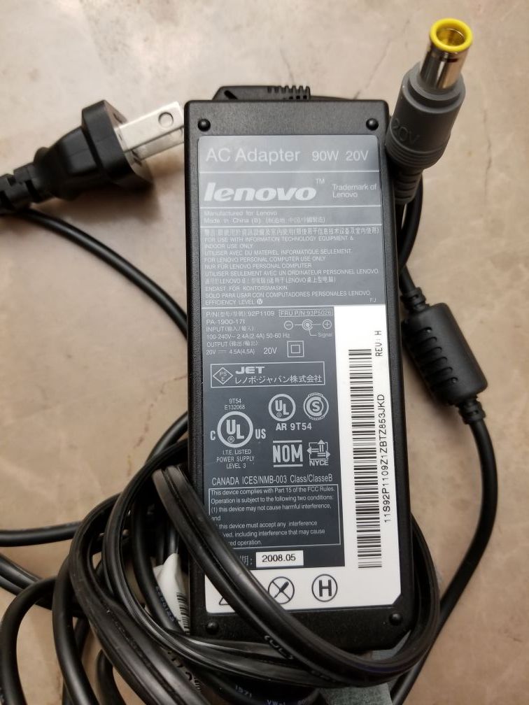Lenovo AC Adapter 90w 20v