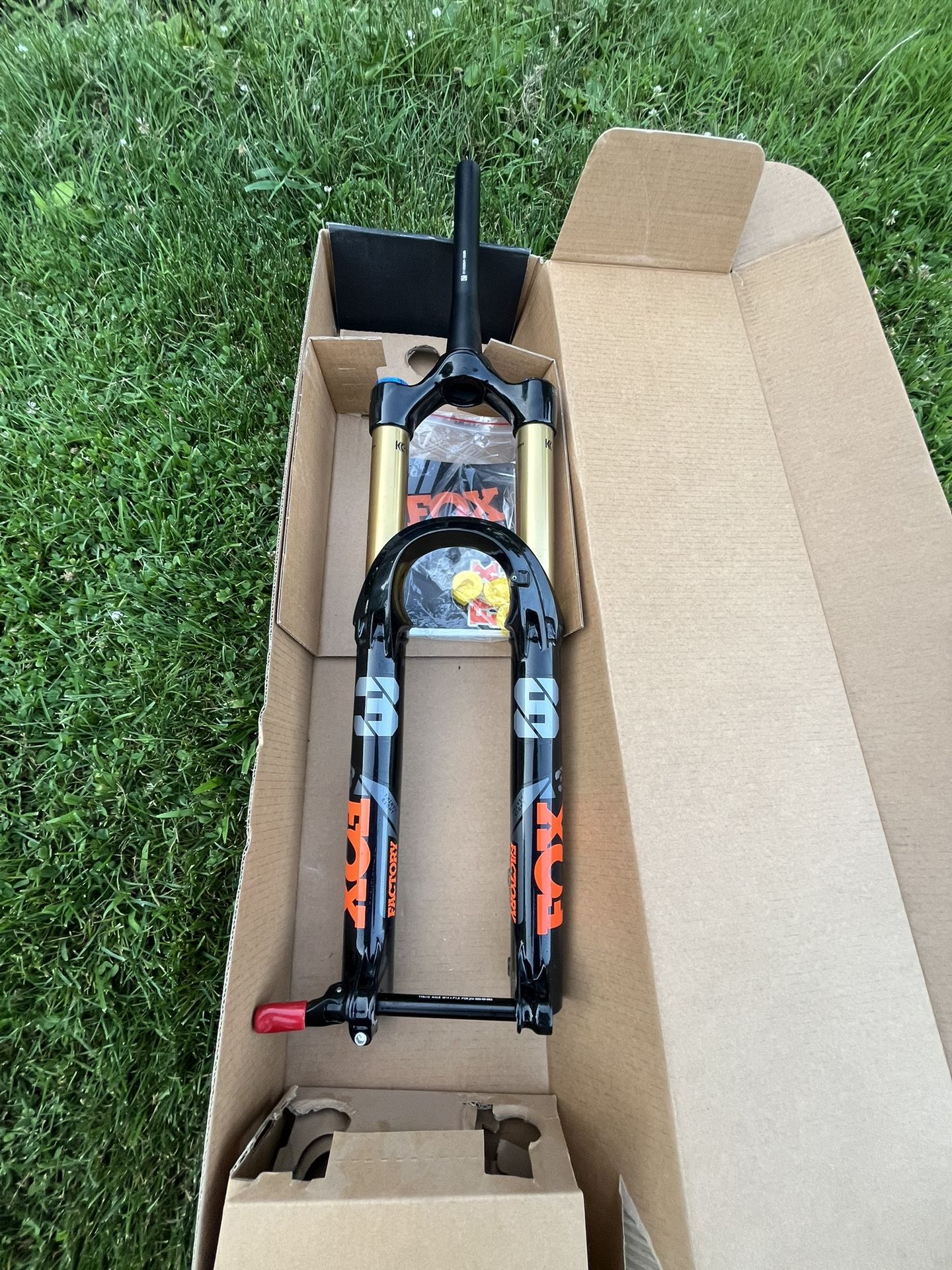 Fox 38 Fork Brand New 