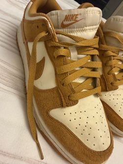 Nike dunk low next nature sneakers size 11