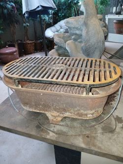 Sportsman Lodge Footed Cast Iron Hibachi Portable Grill