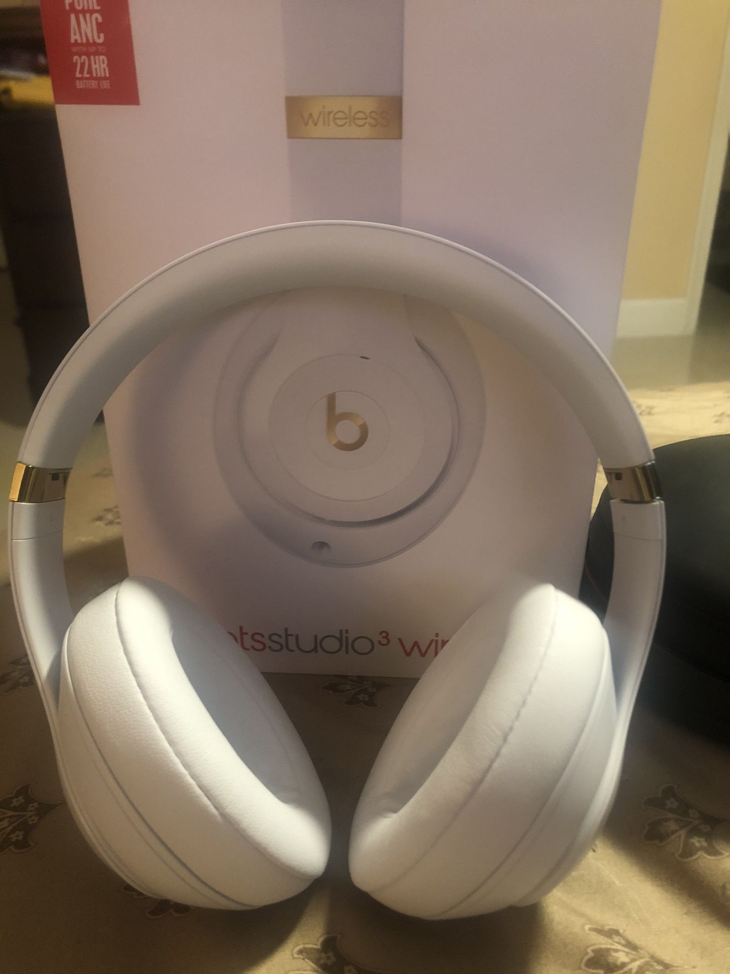 Fairly new beats by dr Dre studio3