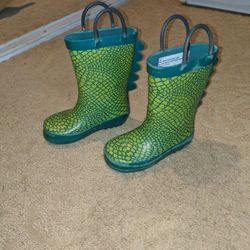 Dinosaur/Dragon Rain Boots Size 6