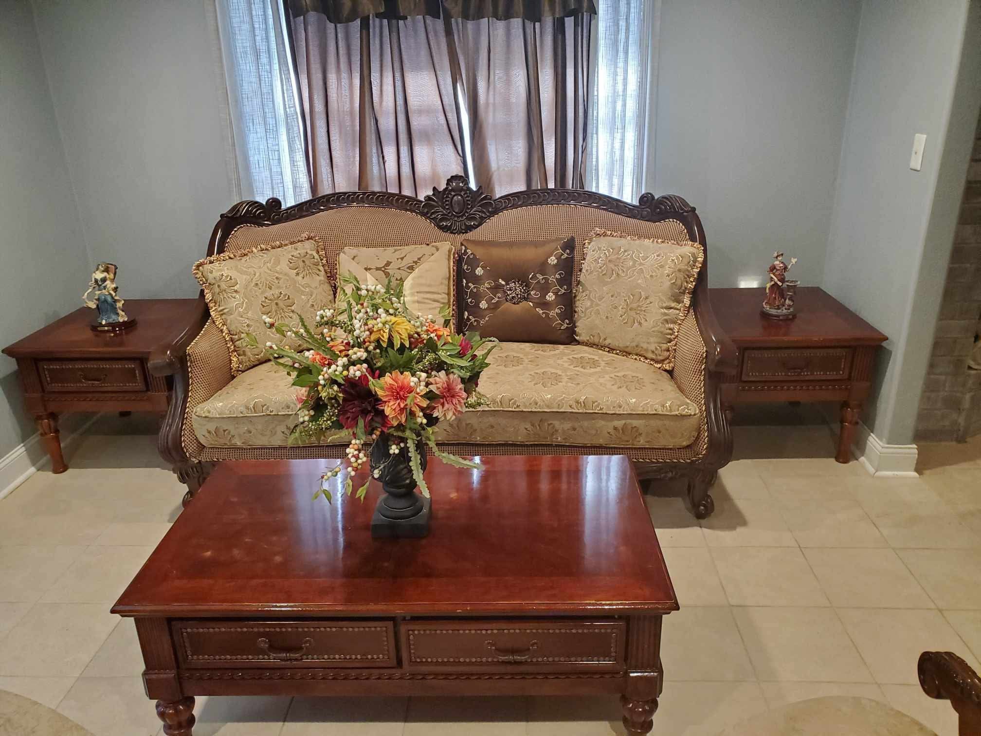 Coffee Table + 2 King Size Side Tables