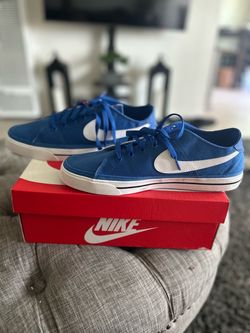 Nike Court Legacy