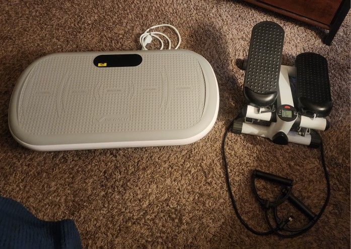 Merch XL Vibration Plate with Bluetooth capabilities and stepper with flex straps