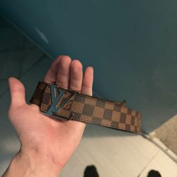 Men’s Louis Vuitton Belt – Authentic, No Box