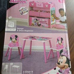 Mini Mouse Table "Brand New Never Opened " 💯💯💯