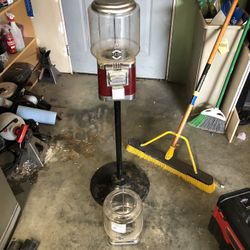 Candy Dispenser 