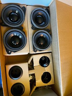 ELS studio 3D speakers