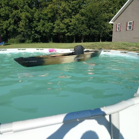 12' Fishing Kayak Used Once
