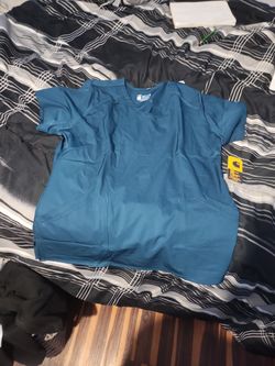 Large Regular Force Modern Fit Twell V-Neck Top Carhartt Scrub