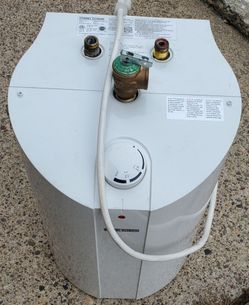 Stiebel Eltron Mini Electric Water Heater