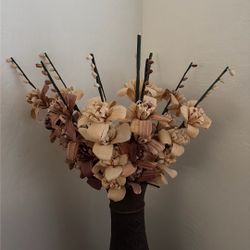 Corn Husk Arrangement 