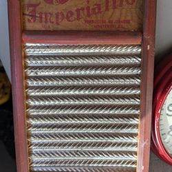 Vintage Washboard !!! 