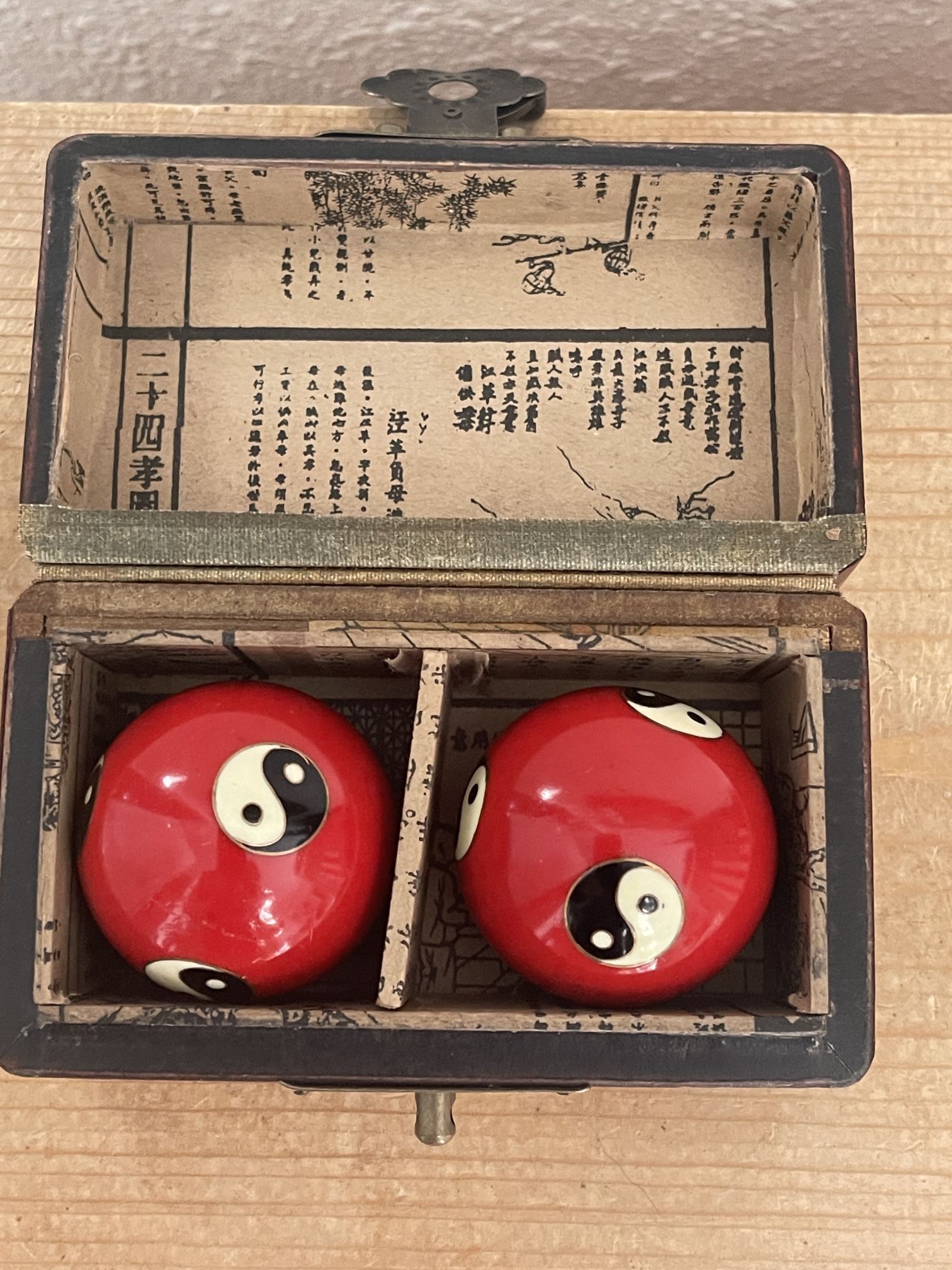 Chinese Cloisonné Panda Stress Balls Lacqured Wood Dragon Box