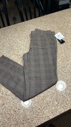 Women’s pants size 6