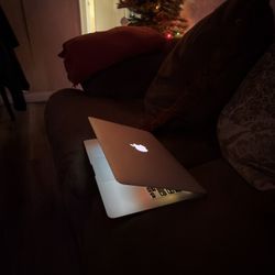MacBook Air 2017, Great condition. 