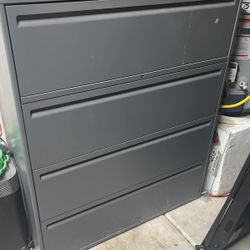 Metal File Cabinet 