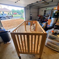 Baby Crib 