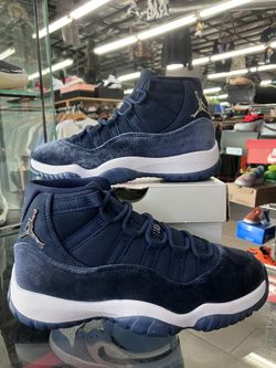 Women’s Air Jordan 11 Retro Midnight Navy