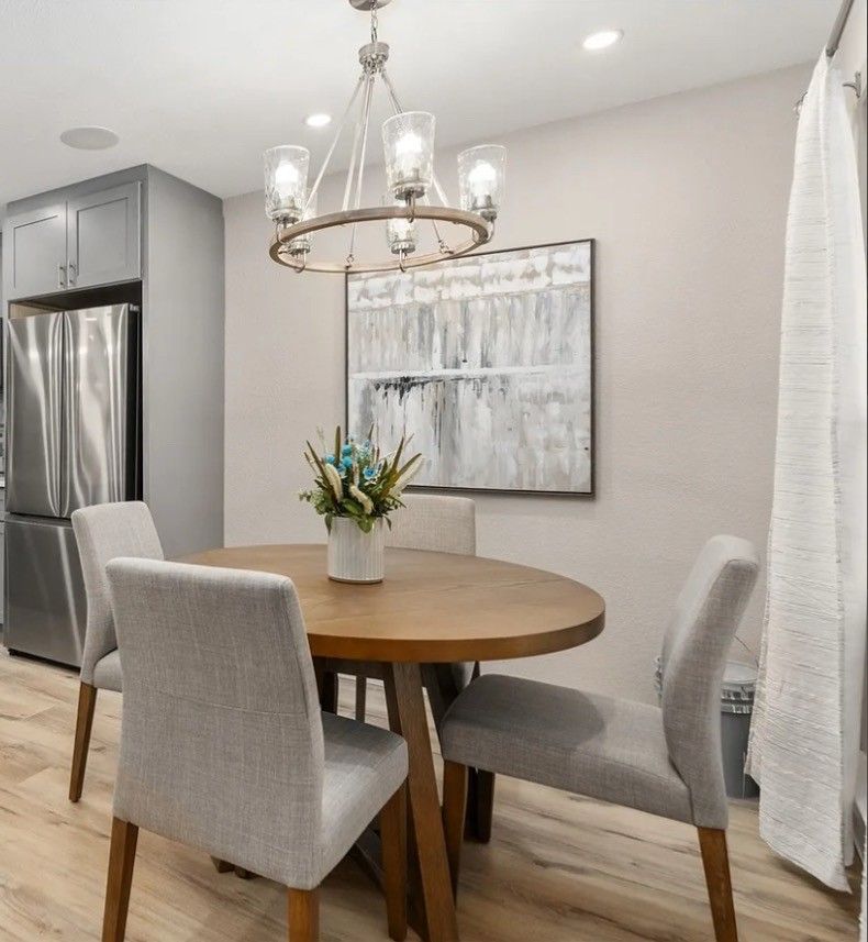 Five Piece Tabke Set