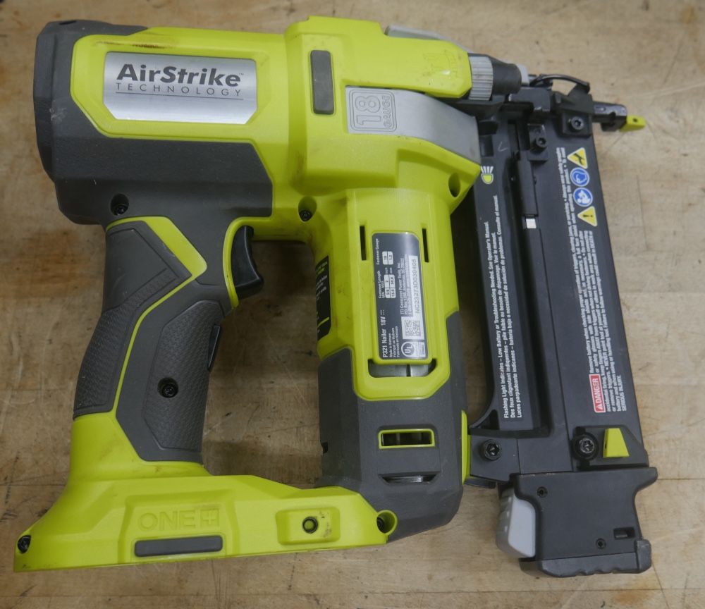 RYOBI P321  18V 18-Gauge Cordless AirStrike Brad Nailer (Tool Only)  used tested 888478-3