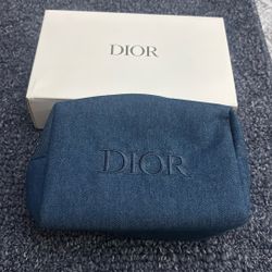 Gift With Perfume Purchase Pouch