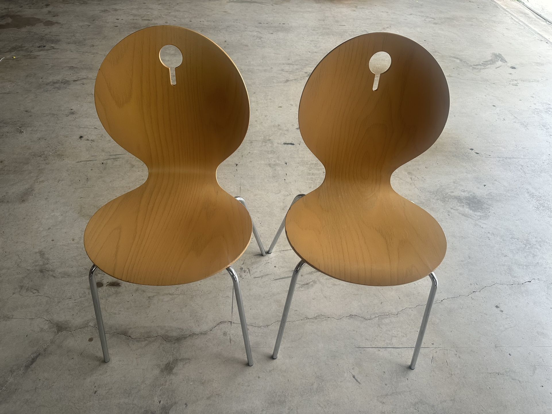 Set Of Calligaris Italian Keyhole Chairs