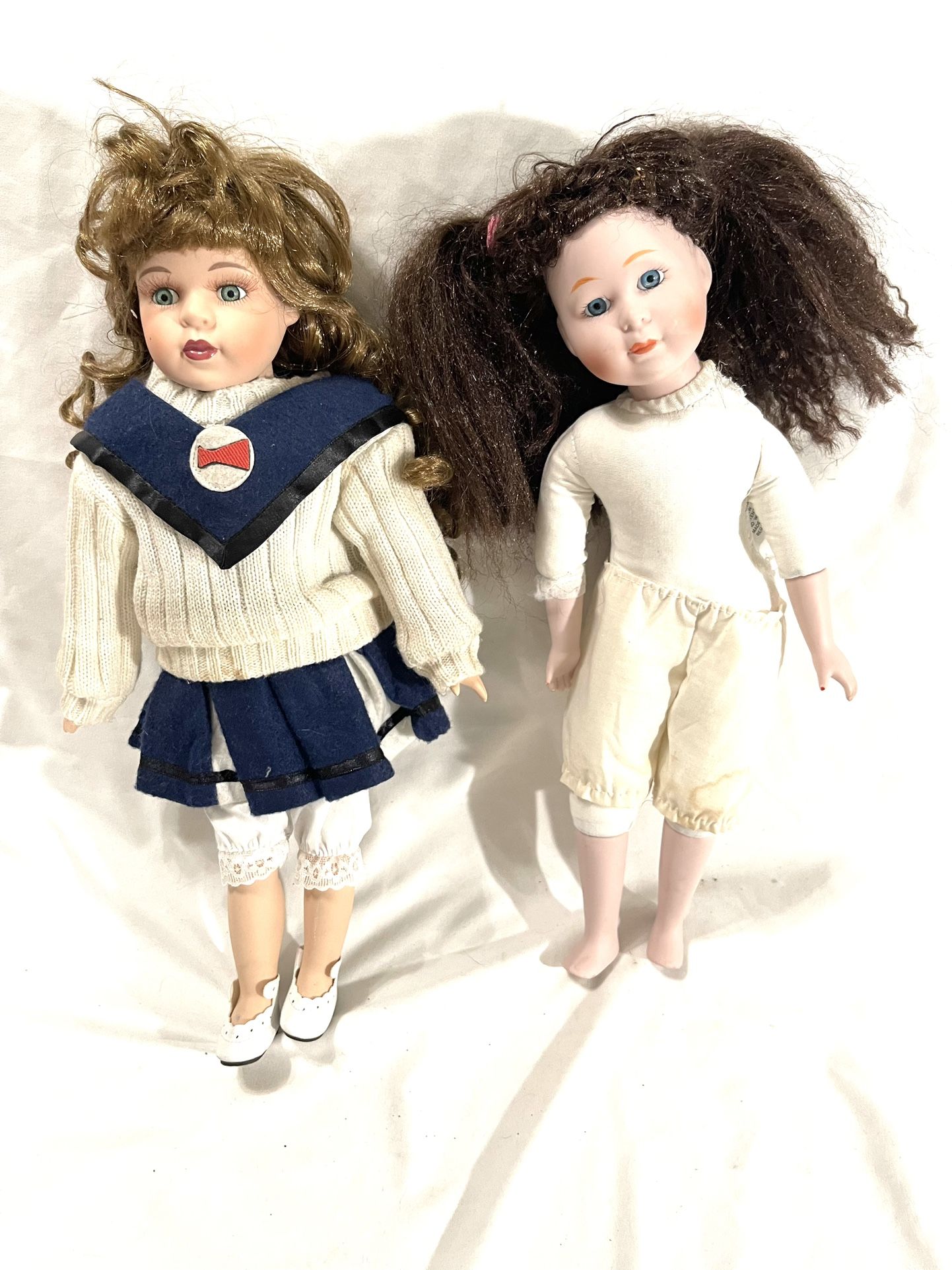 Great condition vintage 1989 porcelain dolls
