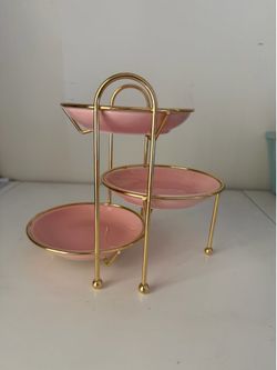 Pink and gold jewelry holder