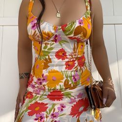 Flowery Bright Summer / Mini Backless Dress