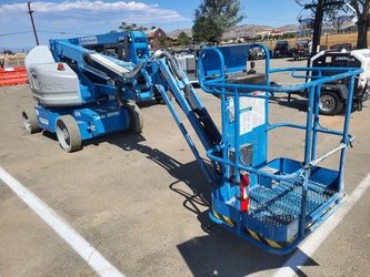2016 Genie Z-40/23N RJ Articulating Boom Lift