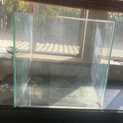 Rimless Fish Tank 15” Cube