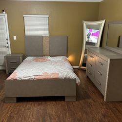 Beautiful Bling Bedroom Set