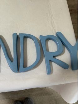 Laundry lettering