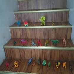 Dinasoure toys