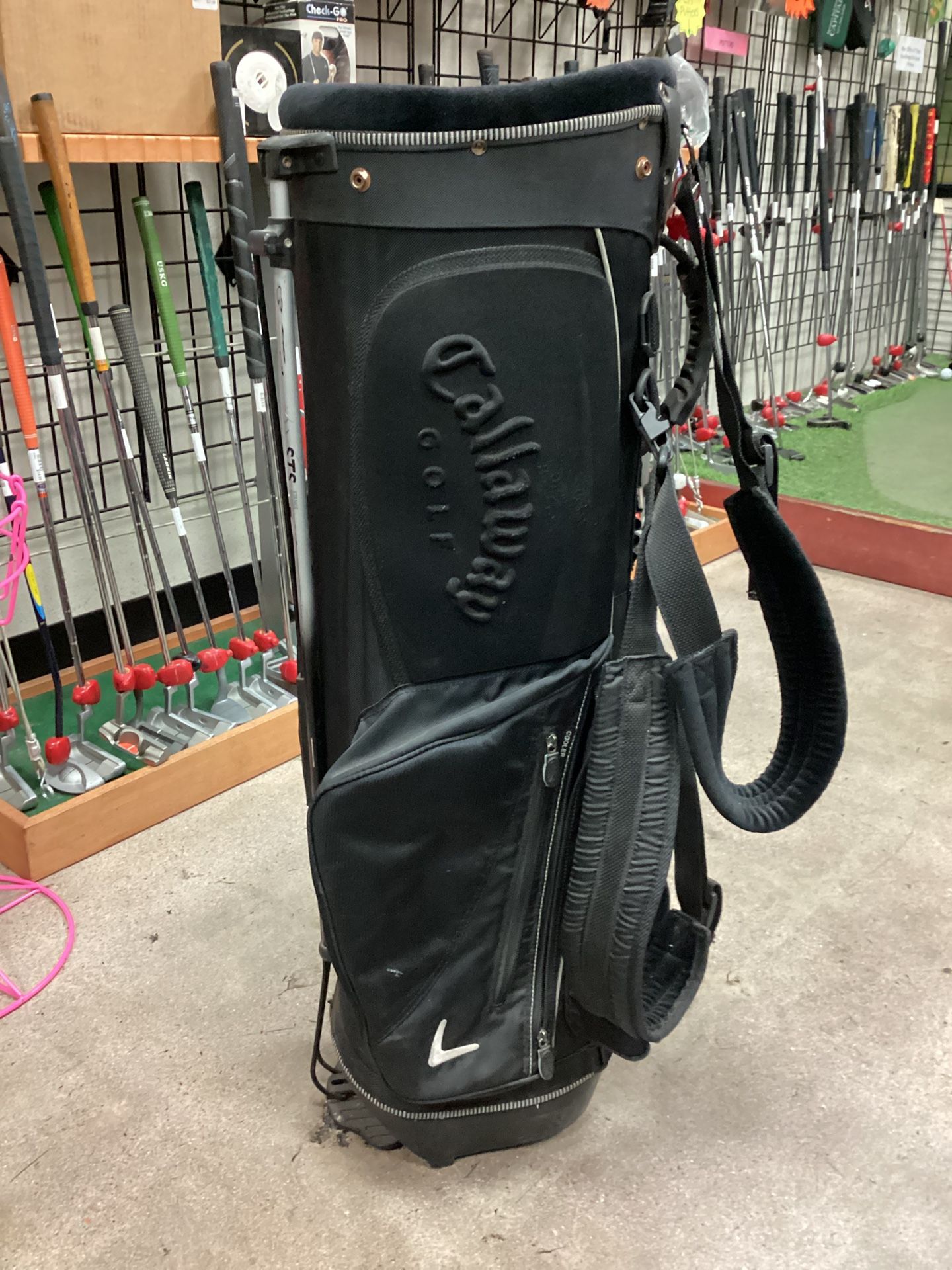 Used Callaway Golf Stand Bag W/ Strap (Read Description)