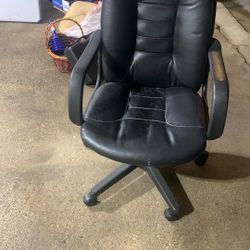 Free Rolling Chair, Some tear 