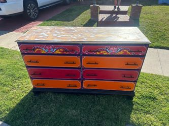 $5 dresser cabnit