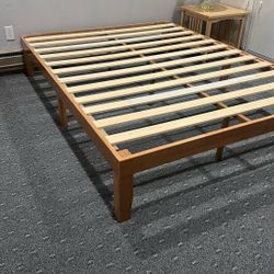 Queen Size Bed Platform