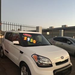 2010 Kia Soul + + 4dr Crossover 4A Price $3,950 Mileage 120,614