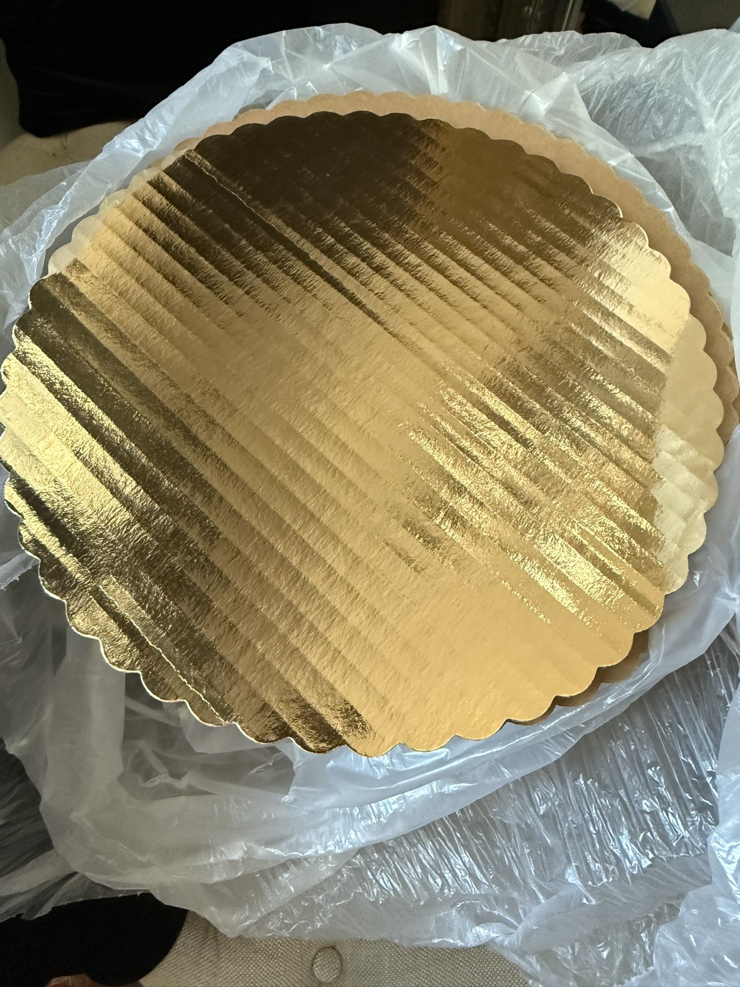Gold Decorative Cake/treat Holders 
