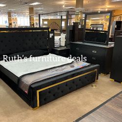 4-pc bedroom Set: Queen Size Bed, Dresser, Mirror & Nightstand Black Velvet And Gold Finish