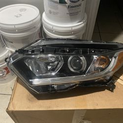 2019-2022 Honda HR-V Left Headlight 