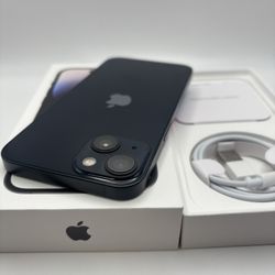 Rarely used iPhone 13 128gb unlocked for any carrier battery health 100% warranty just expired 01/27/26 iPhone is in perfect condition. Zero scratches