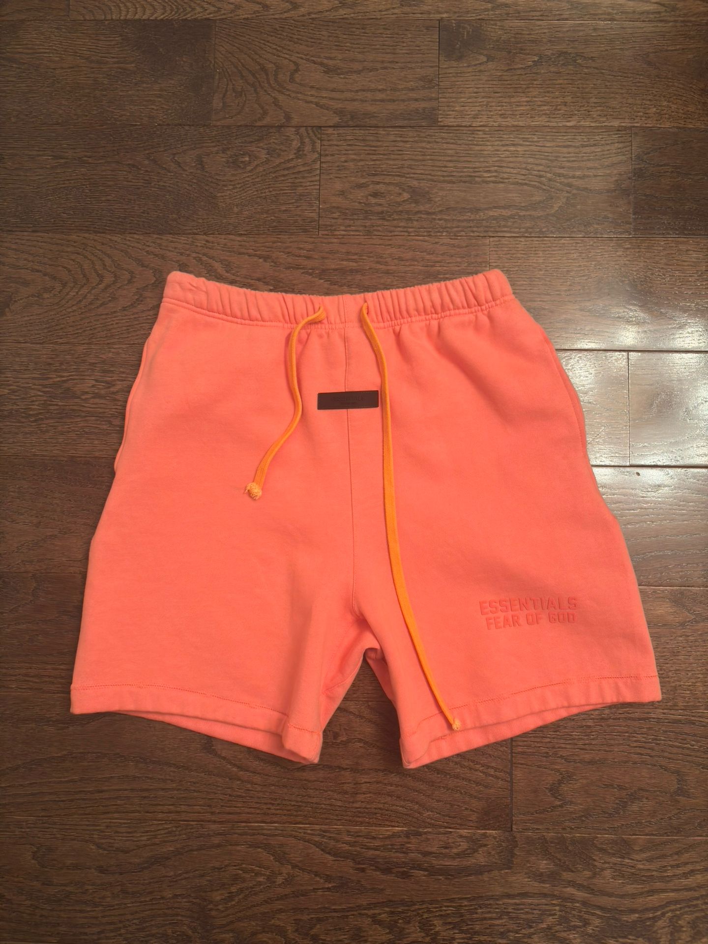 Essentials Shorts 'Coral'